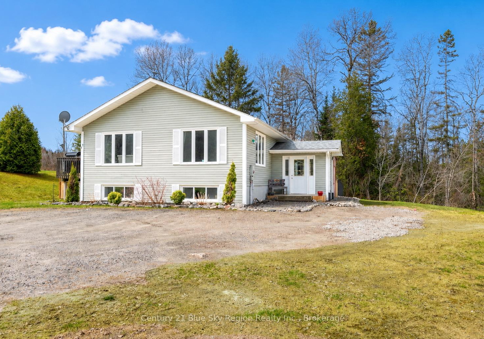 11-line-3-s-bonfield-ontario-x13090318