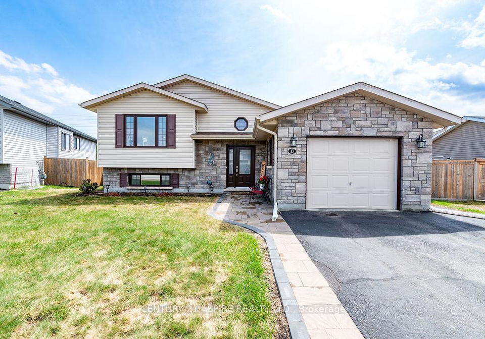 17-newport-drive-petawawa-ontario-x13090376