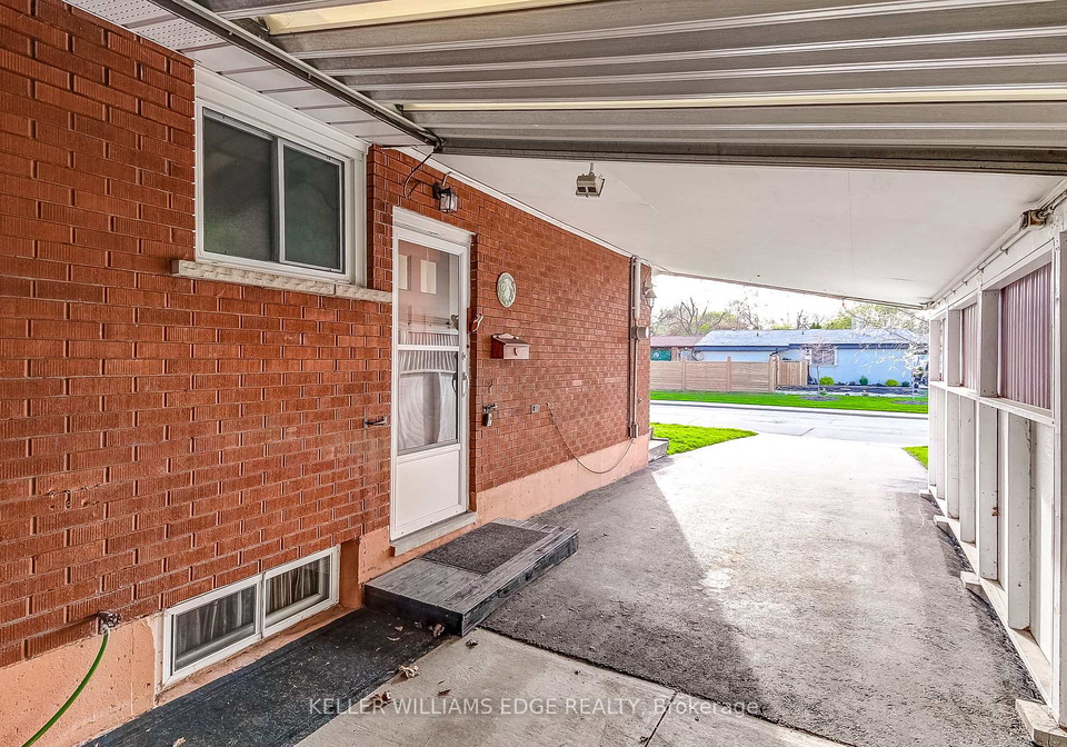 43-lawfield-drive-hamilton-ontario-x13090532