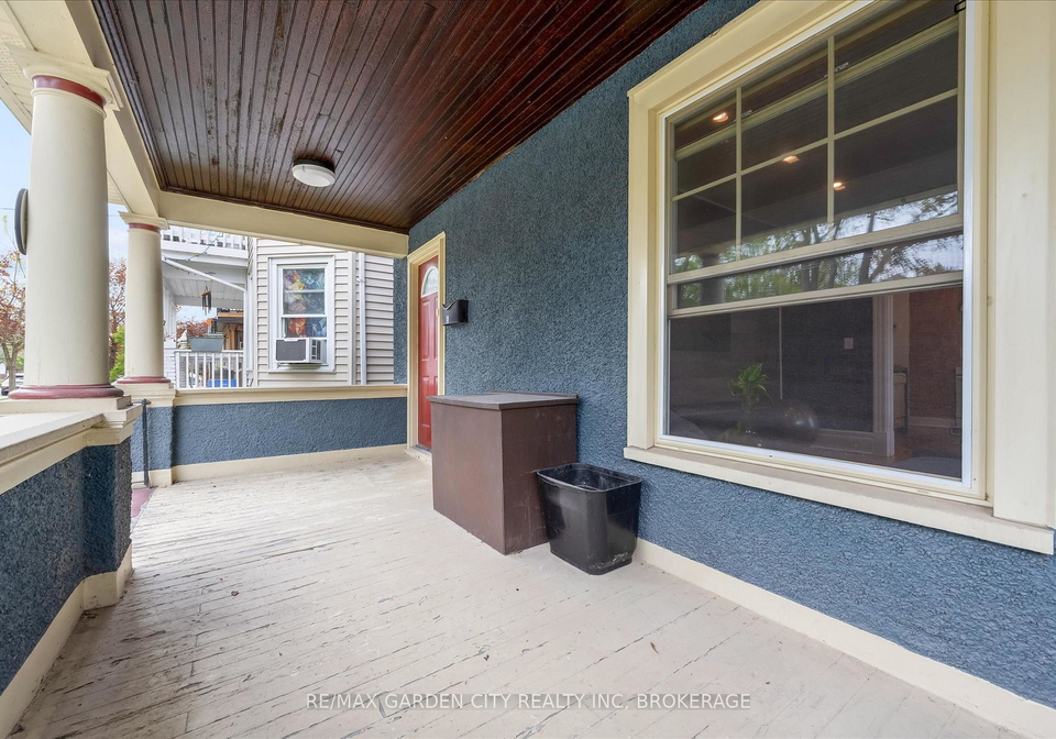 19-thomas-street-st-catharines-ontario-x13090534