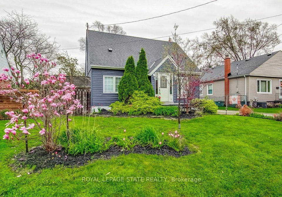 114-second-street-n-hamilton-ontario-x13090896