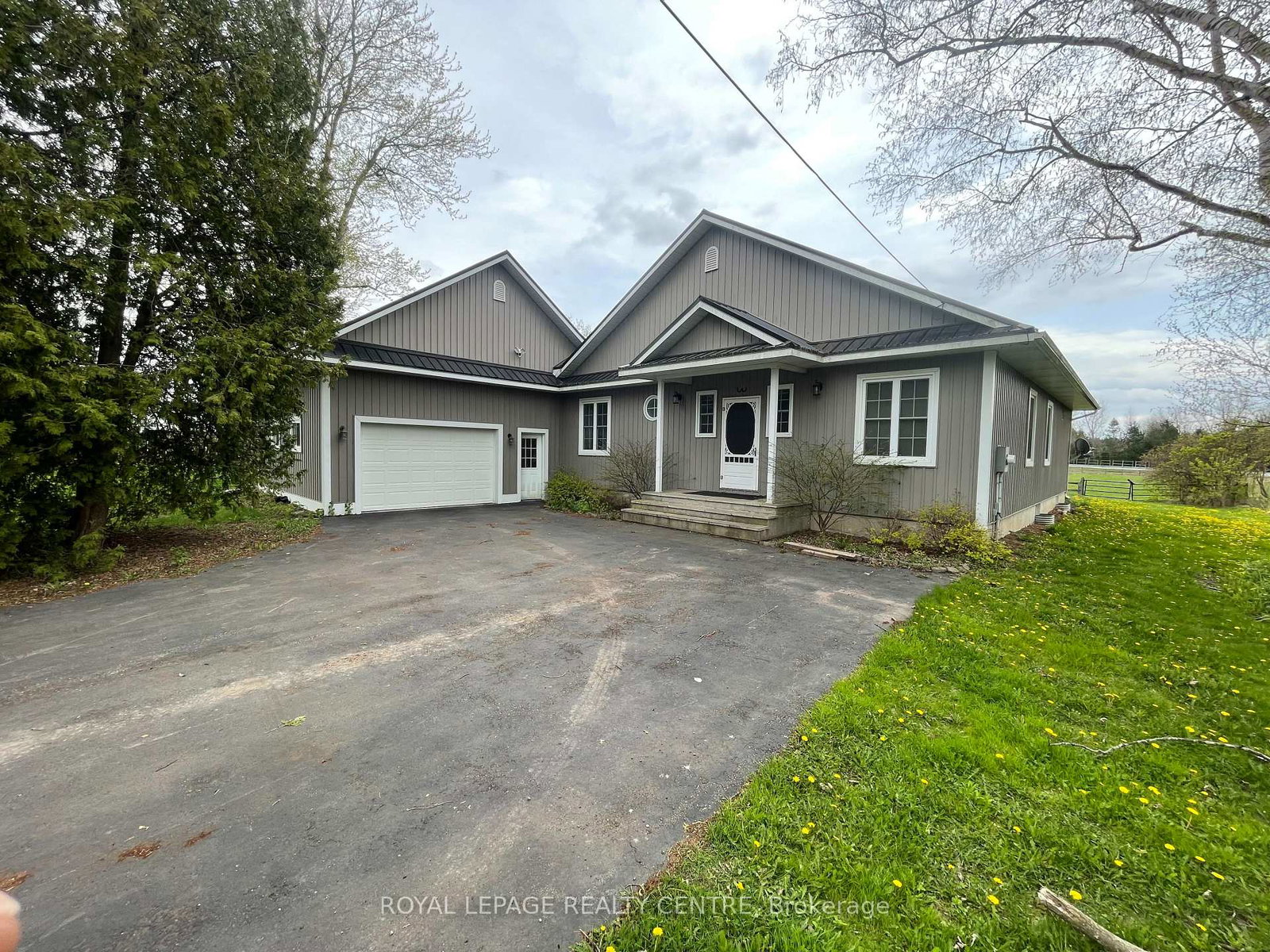 20-carlisle-road-hamilton-ontario-x13090922