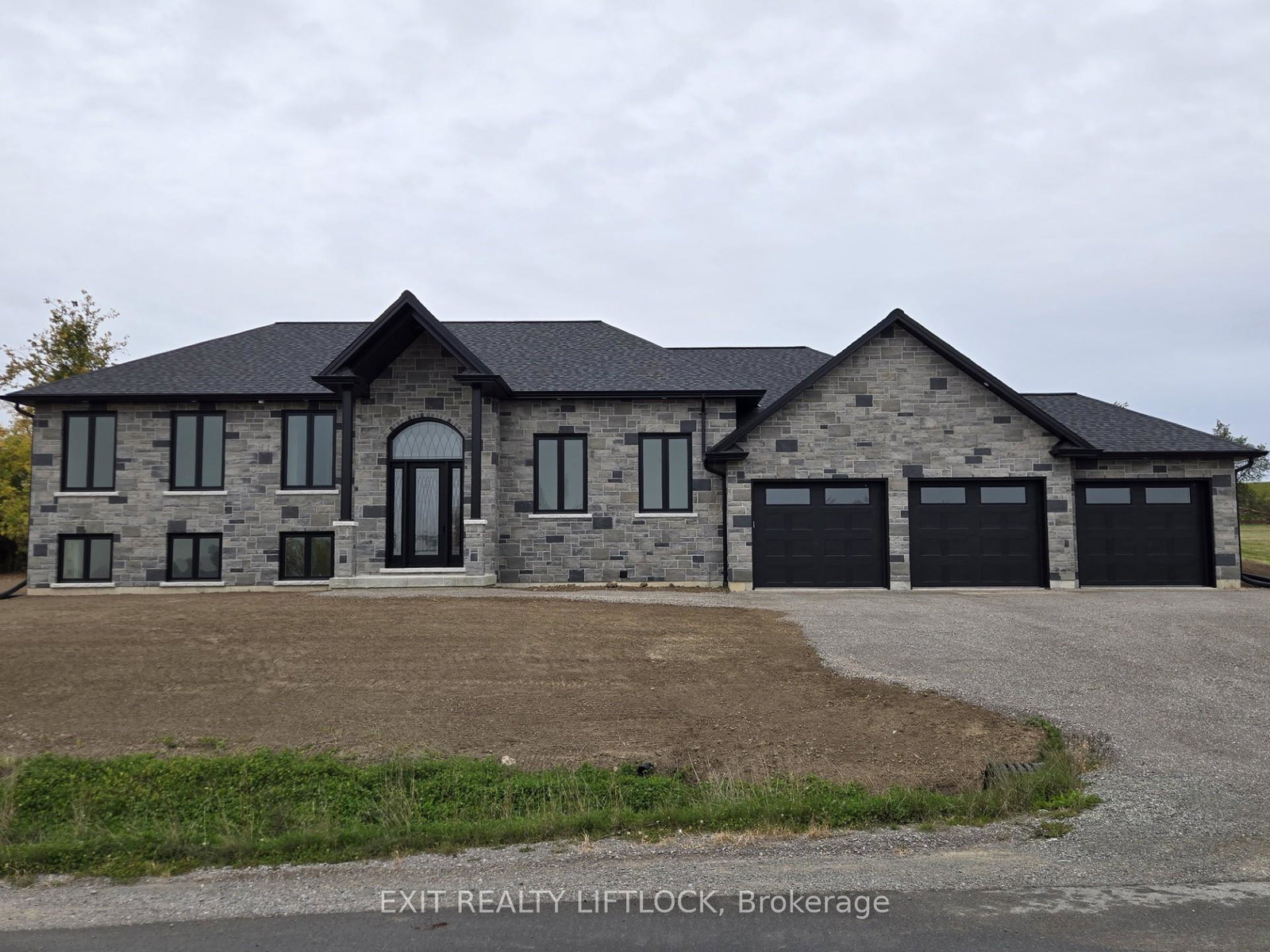1936-davenport-road-cavan-monaghan-ontario-x13090994