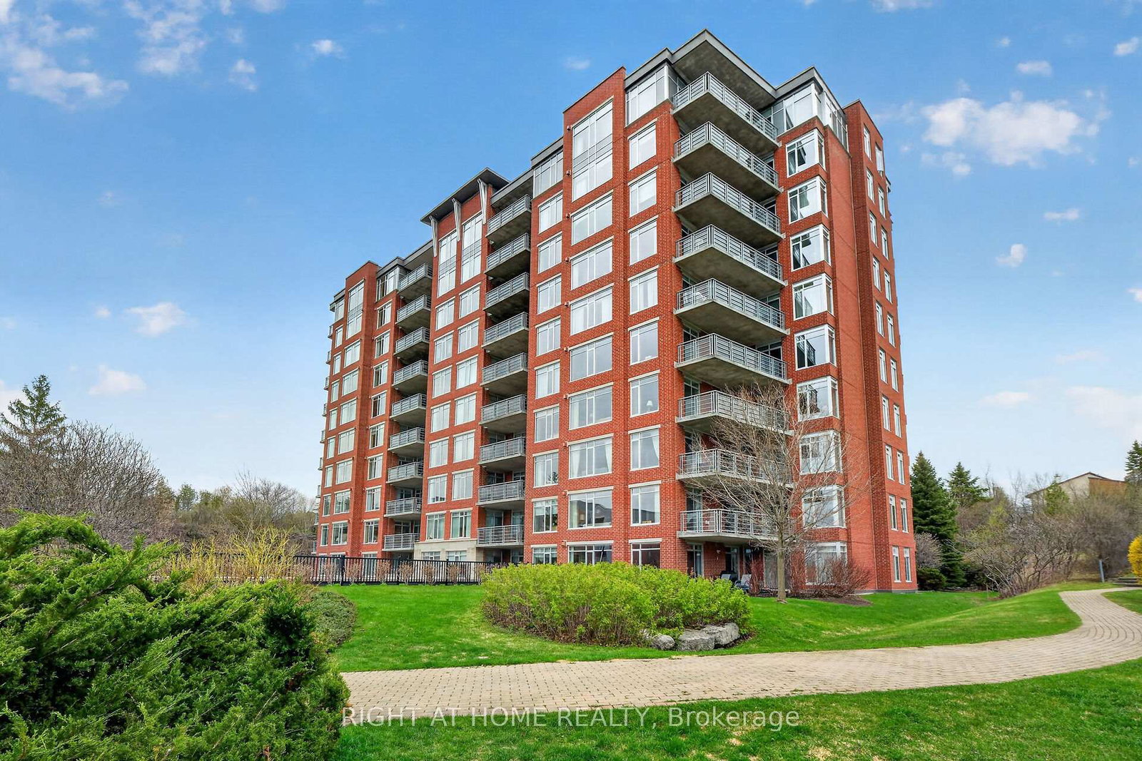 136-darlington-private-ottawa-ontario-x13091004