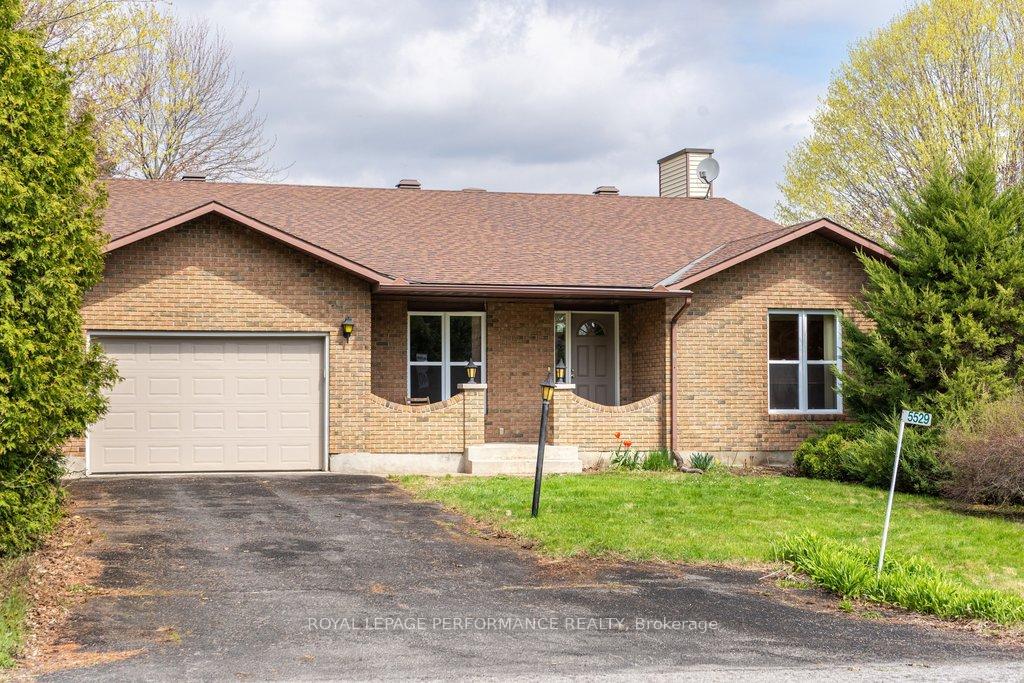 5529-woodeden-drive-ottawa-ontario-x13091008