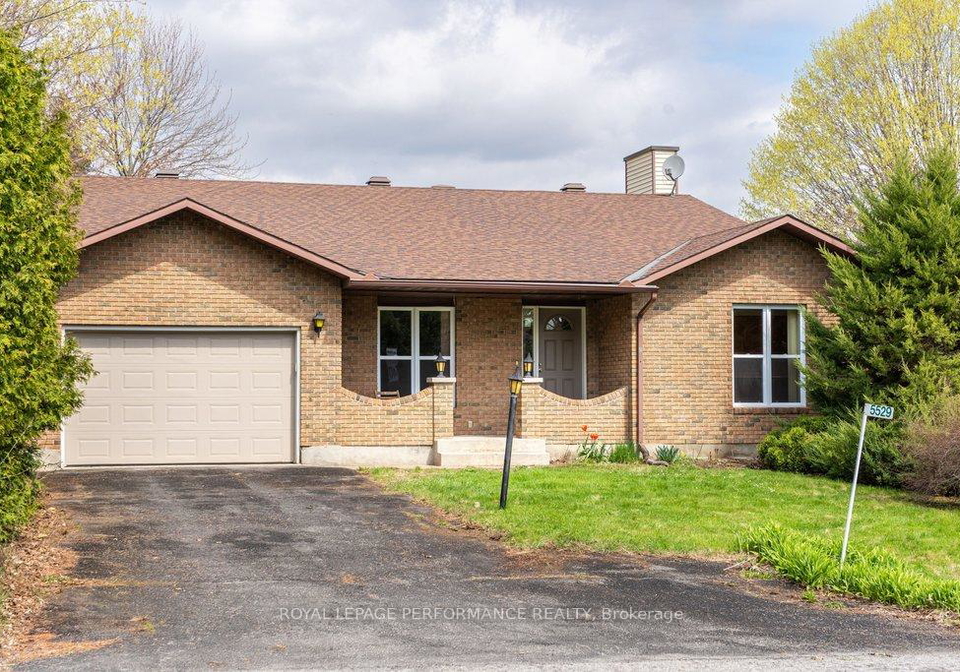 5529-woodeden-drive-ottawa-ontario-x13091008