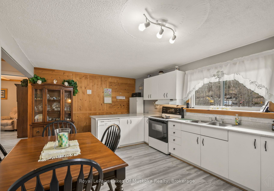 1040-windermere-road-muskoka-lakes-ontario-x13091066