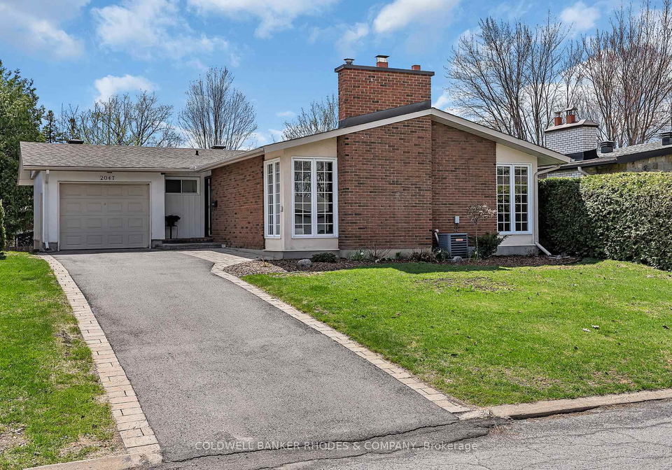 2047-woodglen-crescent-ottawa-ontario-x13091184