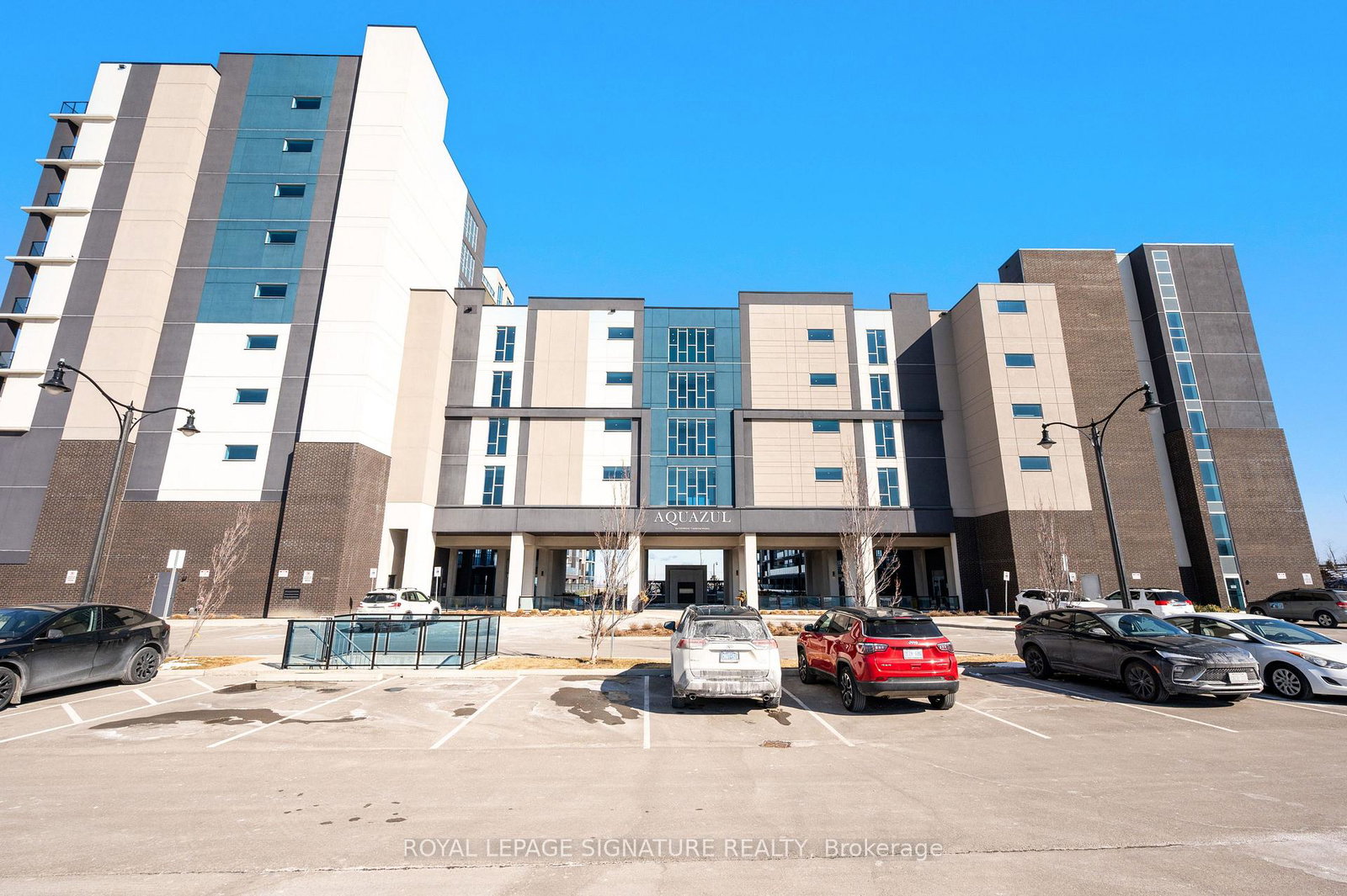 16-concord-place-grimsby-ontario-x13091274
