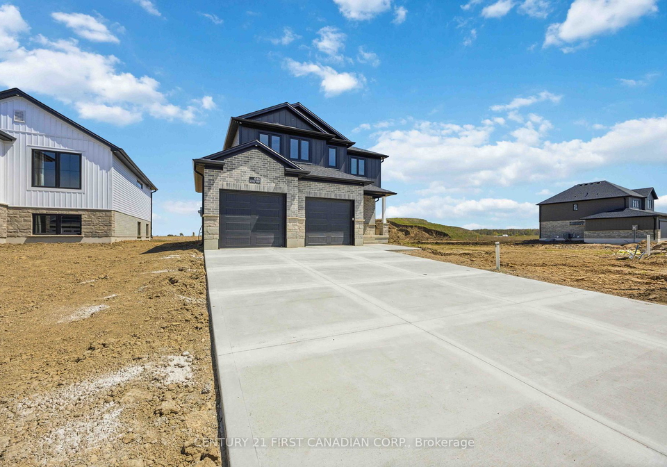 644-ketter-way-plympton-wyoming-ontario-x13091530