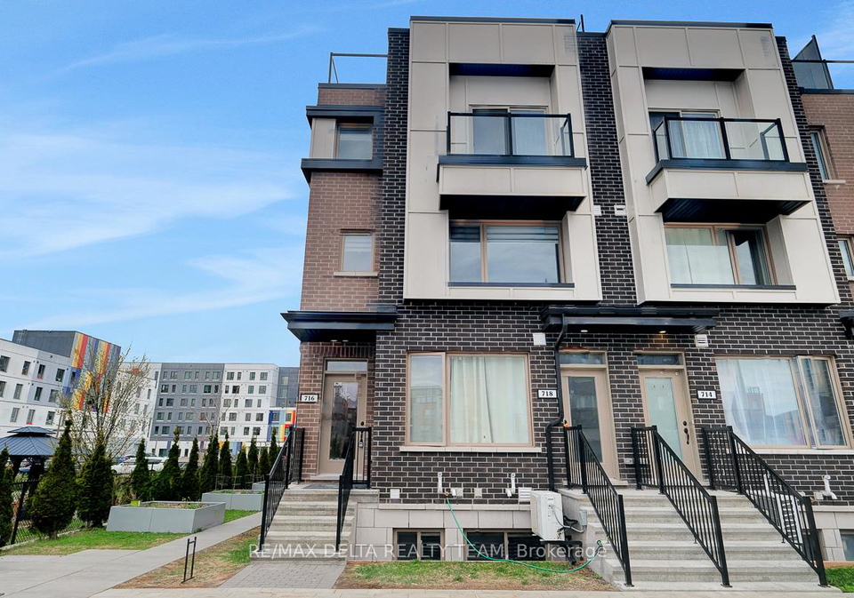 716-kizis-private-ottawa-ontario-x13091566