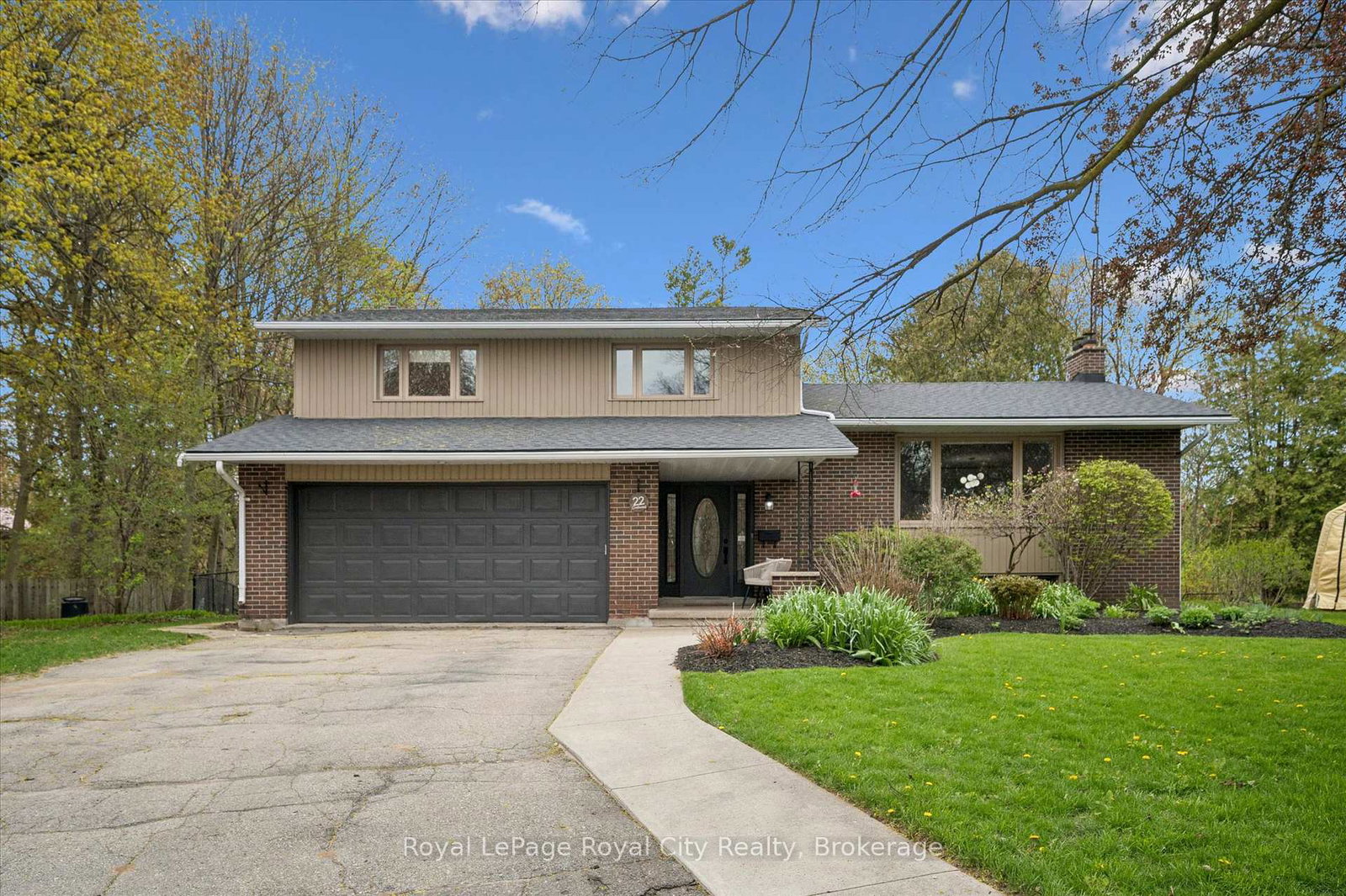22-crestwood-drive-cambridge-ontario-x13091684