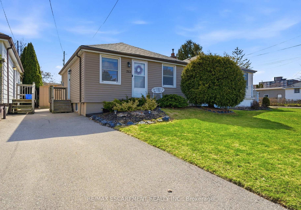 752-ninth-avenue-hamilton-ontario-x13091686