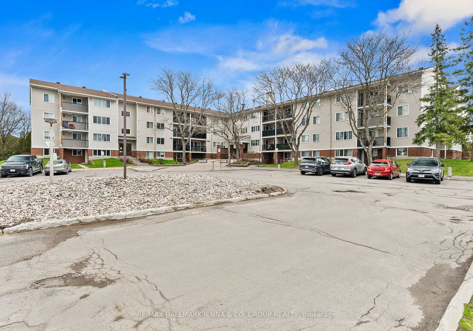 6532-bilberry-drive-ottawa-ontario-x13092028