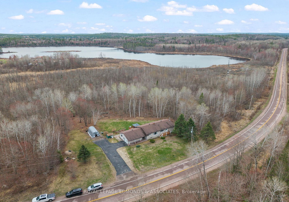 1523-barron-canyon-road-petawawa-ontario-x13092092