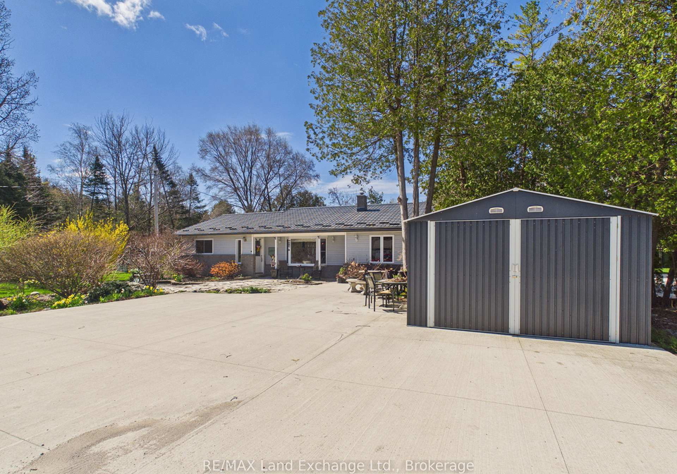 15-north-cedar-lane-kincardine-ontario-x13092178