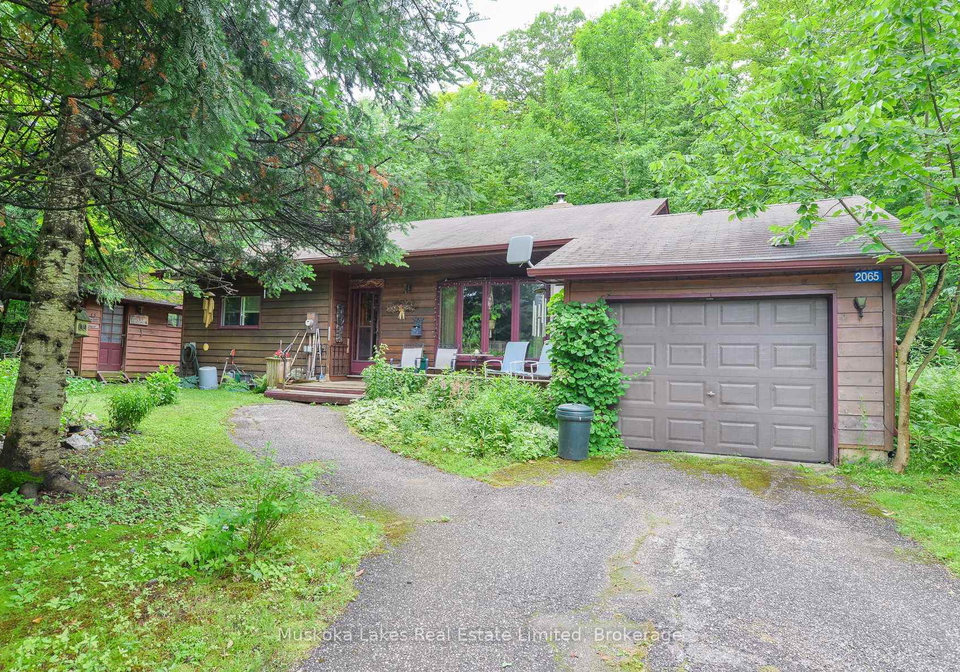 2065-peninsula-road-muskoka-lakes-ontario-x13092226