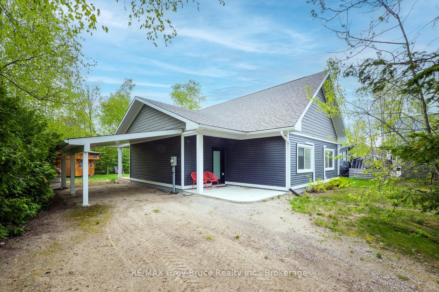 32-southampton-parkway-south-bruce-peninsula-ontario-x13092456