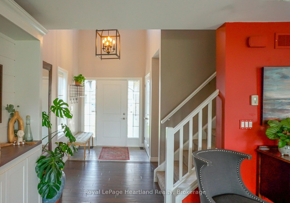 231-campanale-way-lucan-biddulph-ontario-x13092476