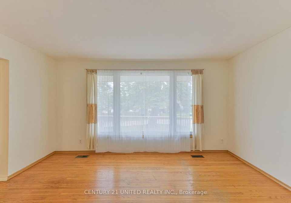 261-maxwell-avenue-peterborough-ontario-x13092656