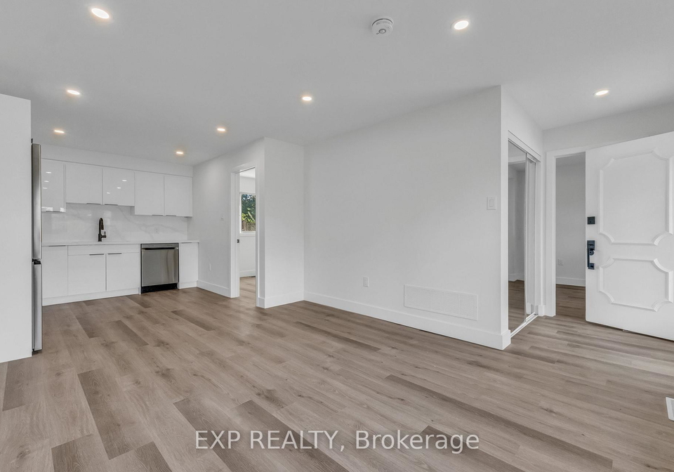 113-green-road-hamilton-ontario-x13092662