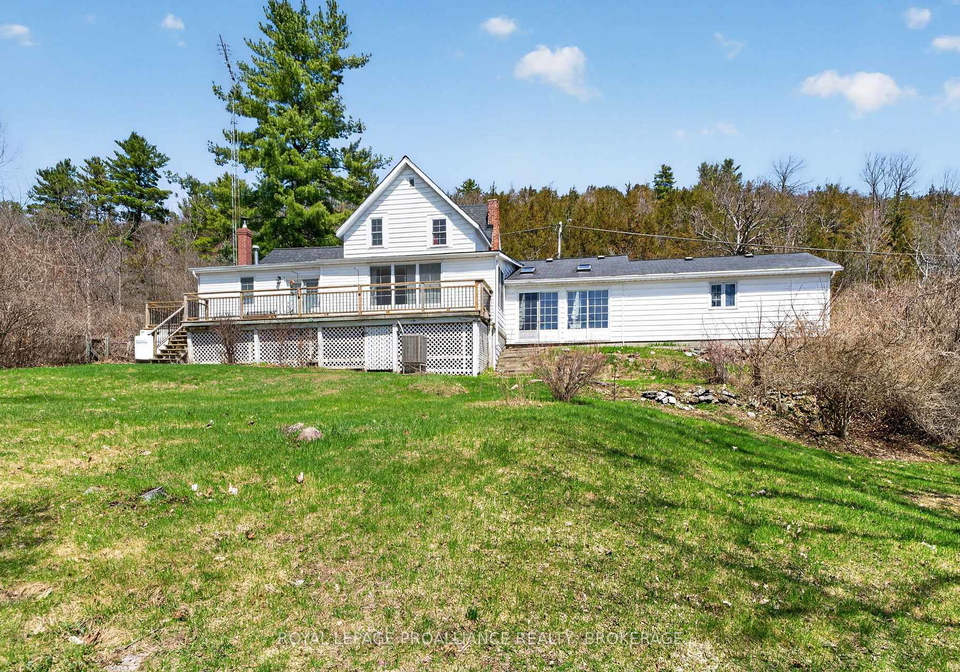1-pond-street-westport-ontario-x13092690
