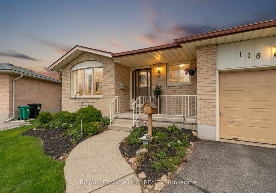118-deerberry-place-waterloo-ontario-x13092818