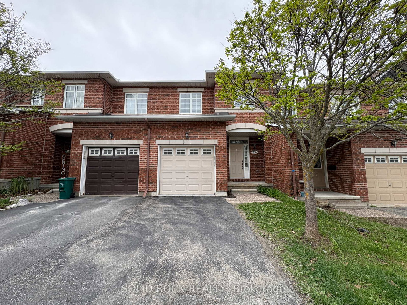 202-portrush-avenue-ottawa-ontario-x13092876