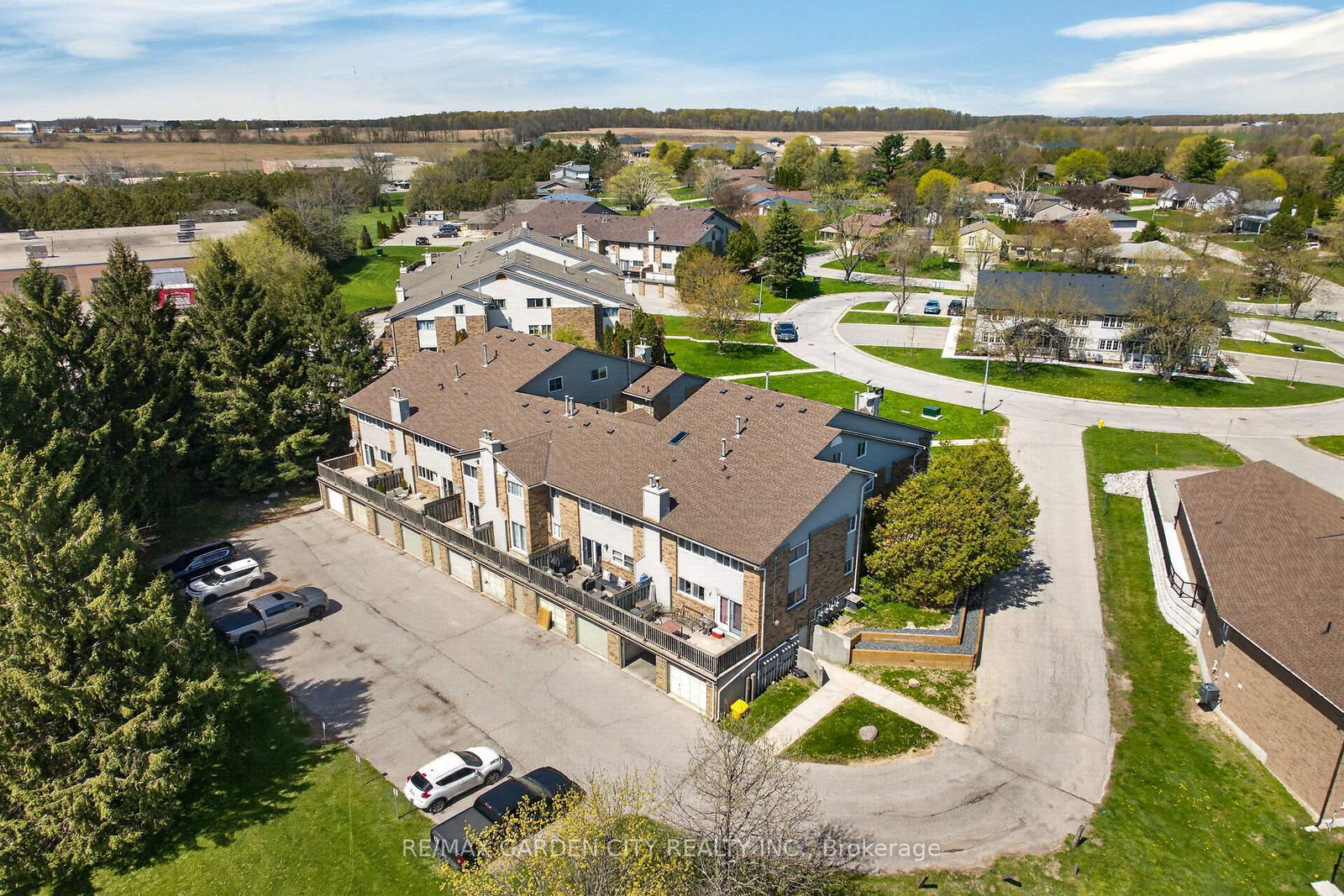 19-wren-court-tillsonburg-ontario-x13092880