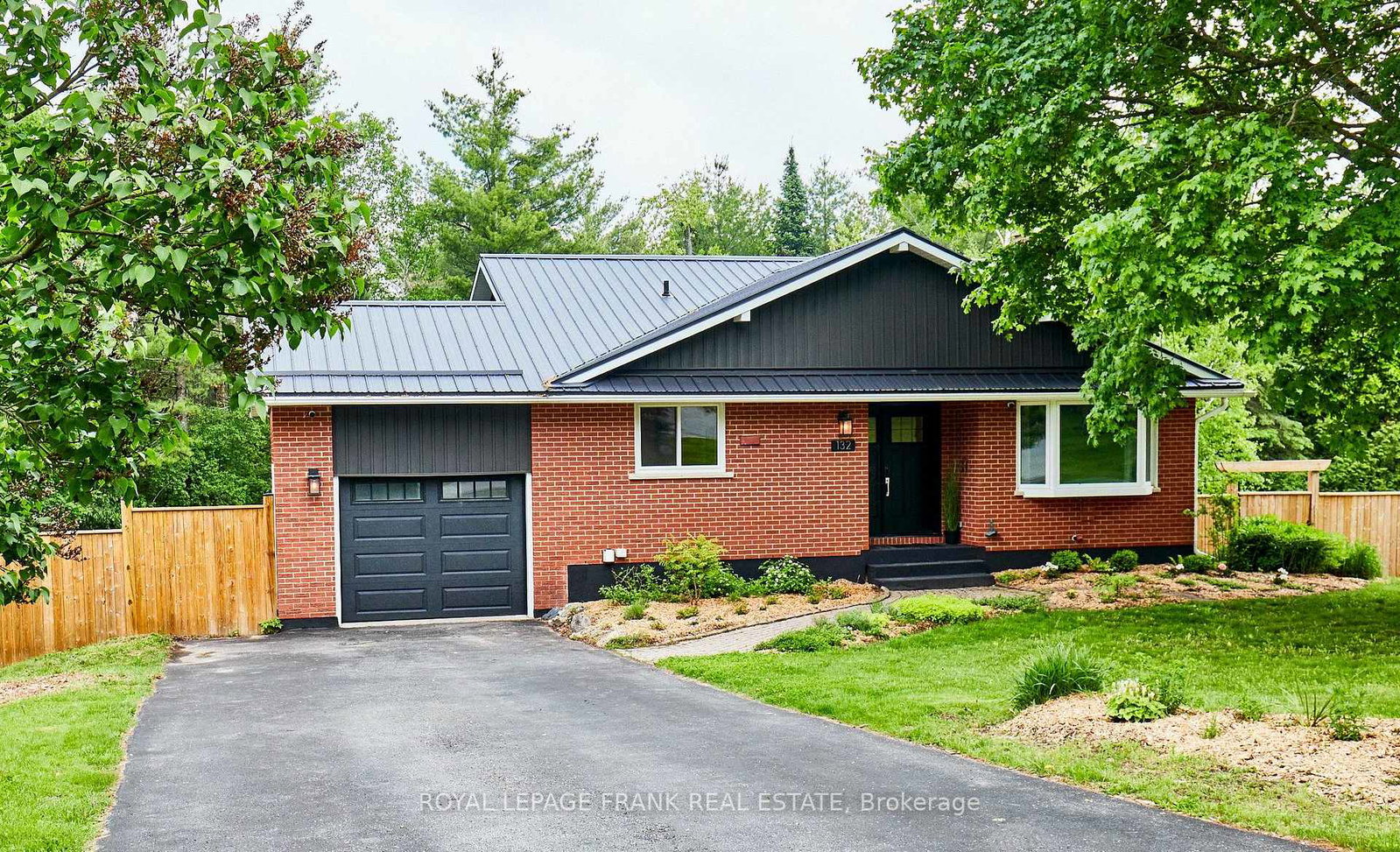 132-coulter-drive-kawartha-lakes-ontario-x13093130