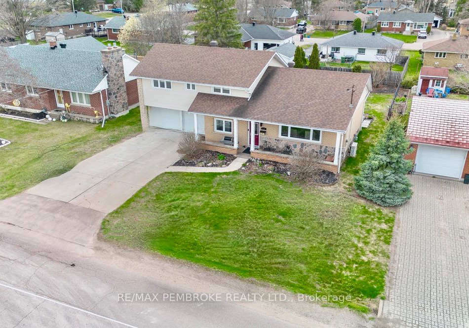 282-clemow-avenue-pembroke-ontario-x13093228