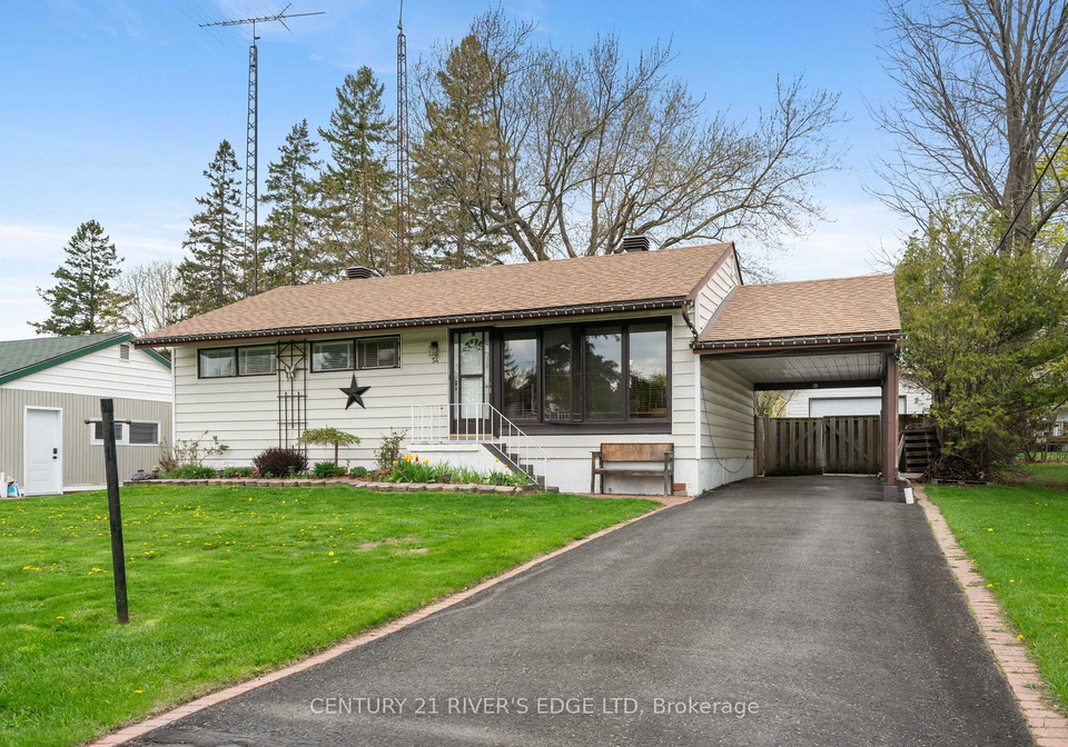 54-loyalist-street-south-dundas-ontario-x13093262