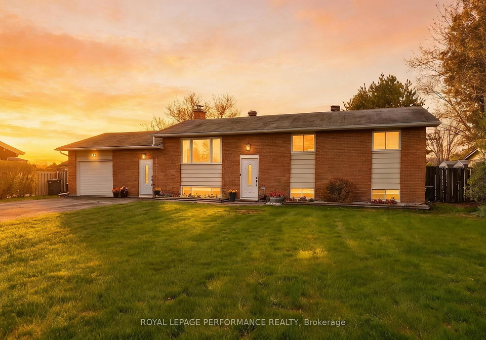 17406-county-18-road-south-stormont-ontario-x13093286
