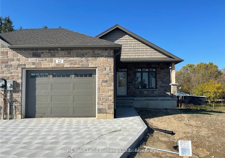 21-nyah-court-kincardine-ontario-x13093348