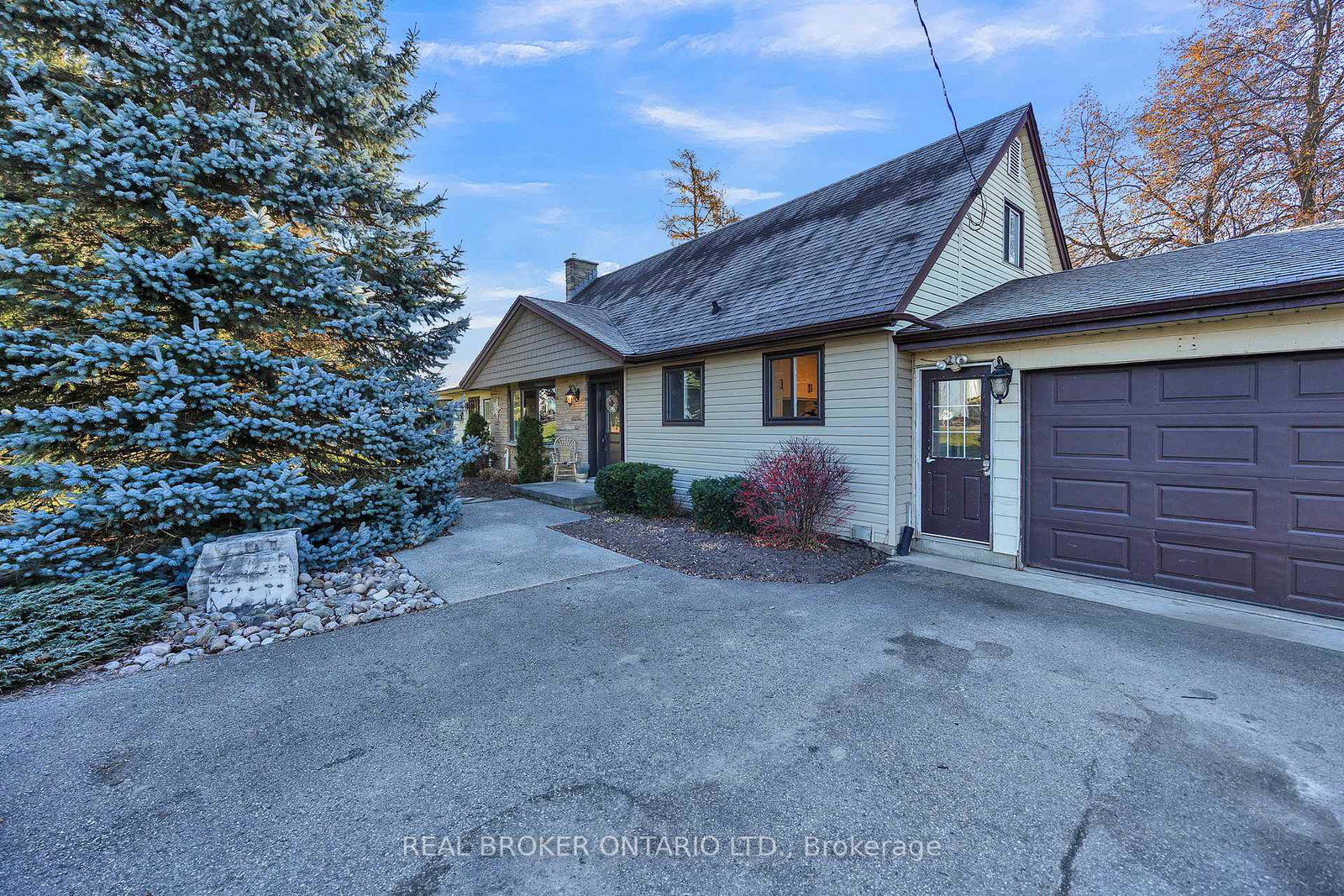 3766-lobsinger-line-wellesley-ontario-x13093352