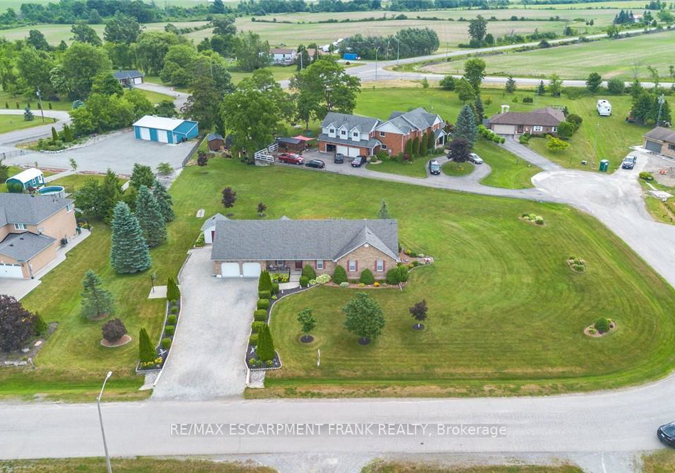 703-broman-court-west-lincoln-ontario-x13093368