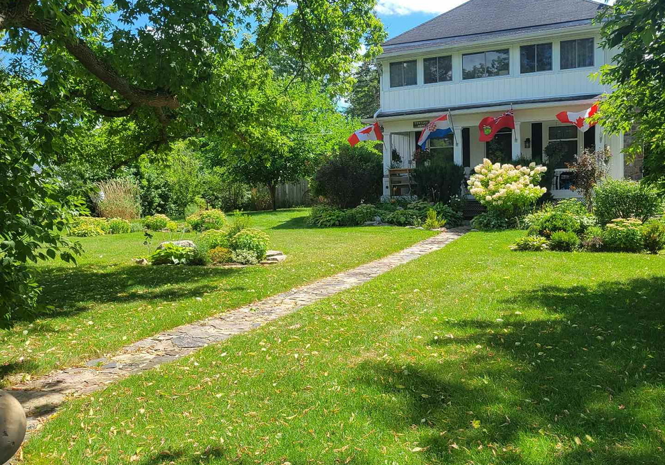 48-dunn-street-kawartha-lakes-ontario-x13093462