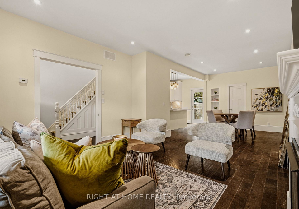 104-barnesdale-avenue-n-hamilton-ontario-x13093648