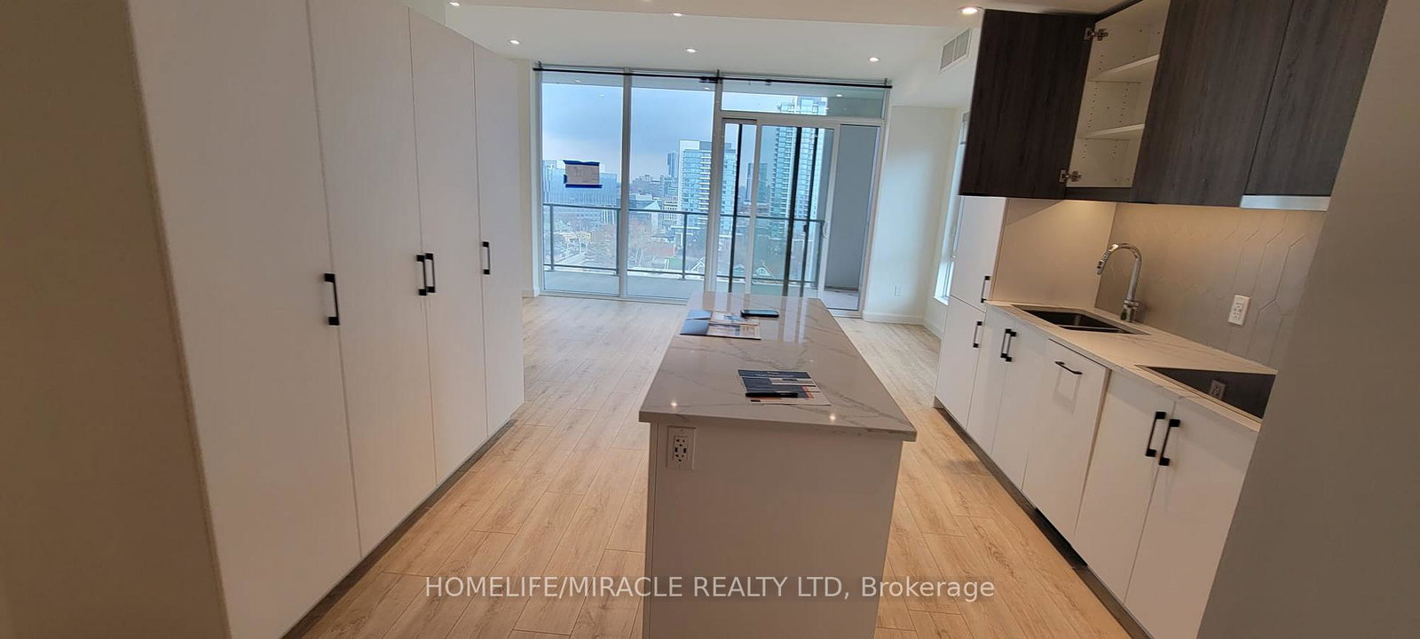 741-king-street-w-kitchener-ontario-x13093978