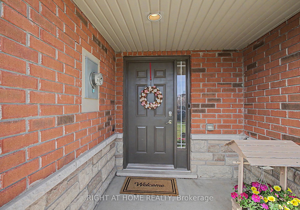 262-pinehill-drive-hamilton-ontario-x13094026