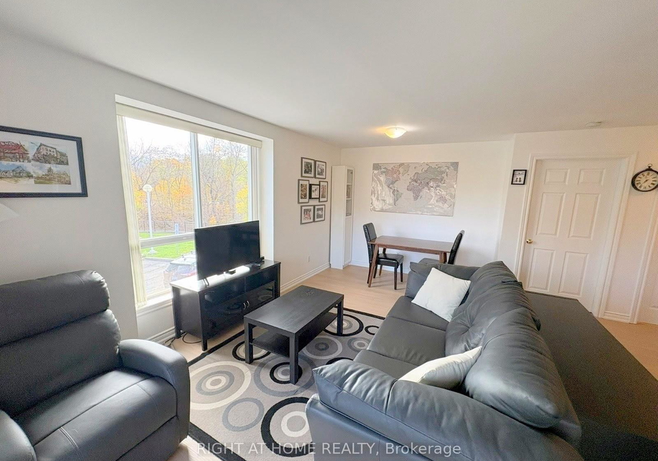 2000-creekside-drive-hamilton-ontario-x13094116