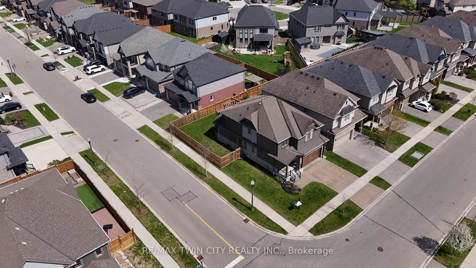 255-falconridge-drive-kitchener-ontario-x13094228