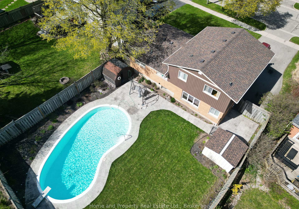 76-cloverdale-crescent-kitchener-ontario-x13094372