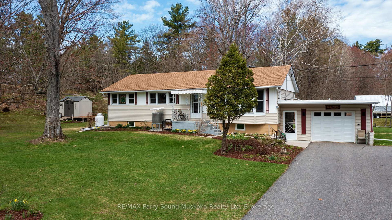137-hammel-avenue-mcdougall-ontario-x13094400