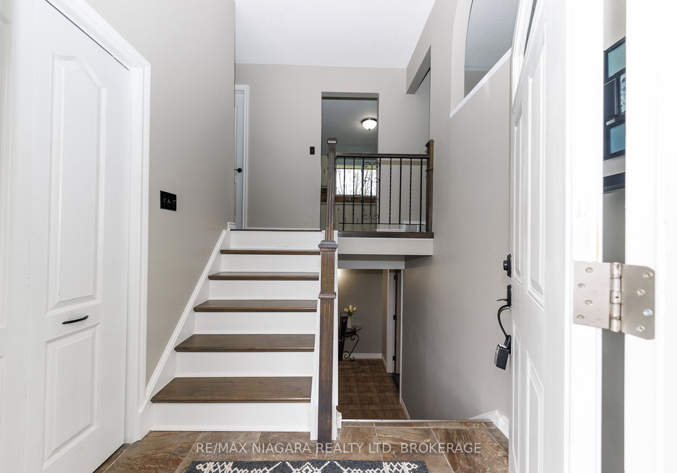 1506-ott-road-fort-erie-ontario-x13094498