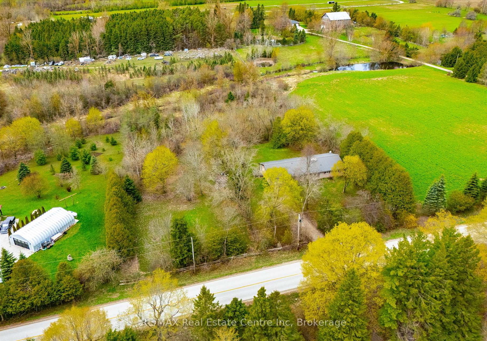 8420-eramosa-garafraxa-townline-centre-wellington-ontario-x13094578