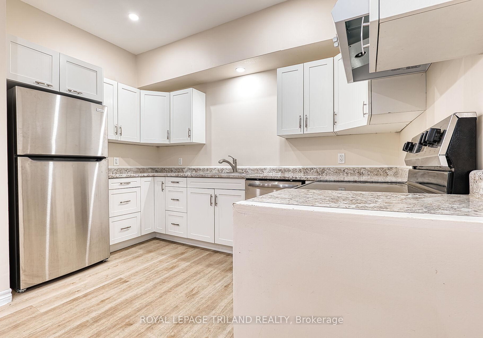 80-albert-street-central-huron-ontario-x13094620