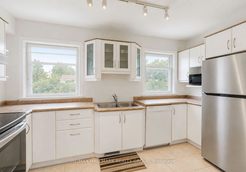 223-sanford-avenue-ottawa-ontario-x13094732