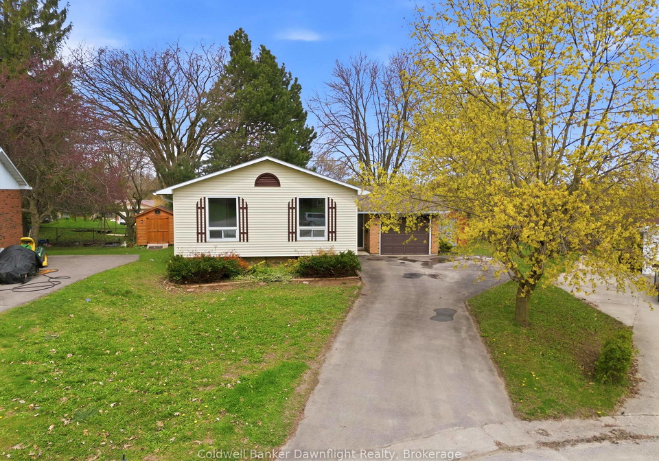 516-maitland-crescent-north-huron-ontario-x13094926