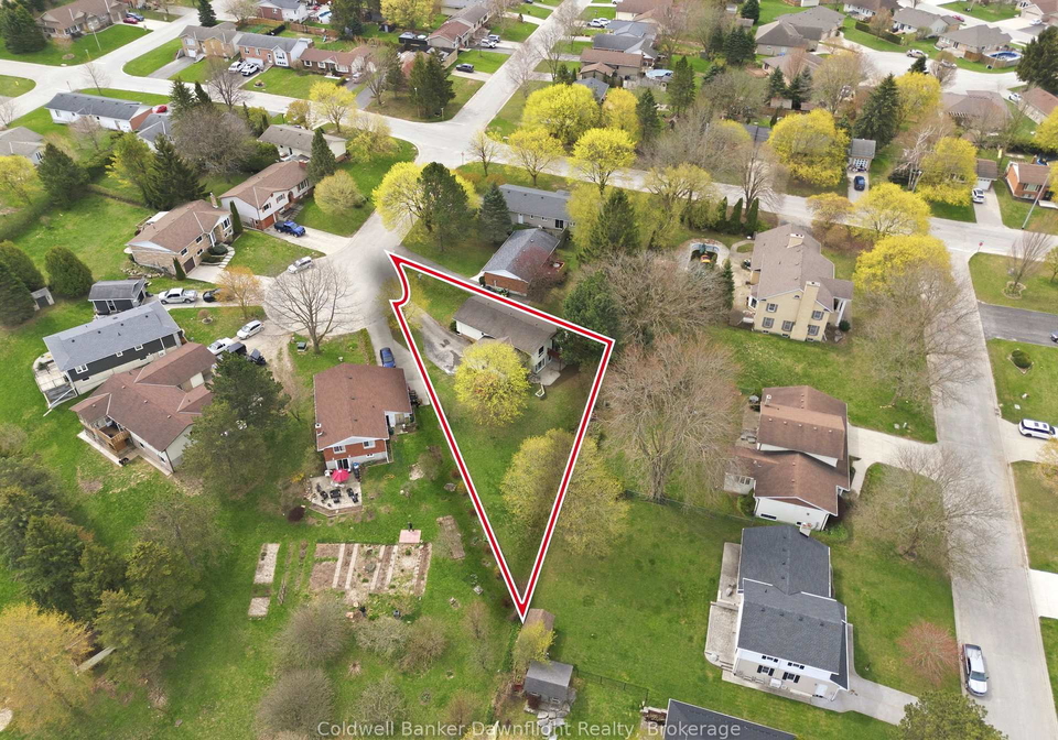 516-maitland-crescent-north-huron-ontario-x13094926